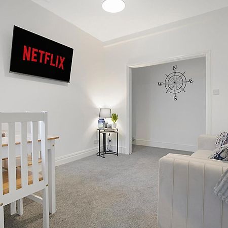 Seaside Haven On Newcomen Grove, Redcar Retreat Exterior photo